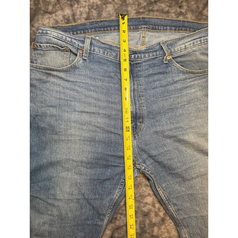 Levi's Men's 505 Blue Light Wash Straight Fit Stretch Denim Jeans 5-Pocket